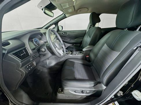 Used 2022 Nissan Leaf SV Plus image 25