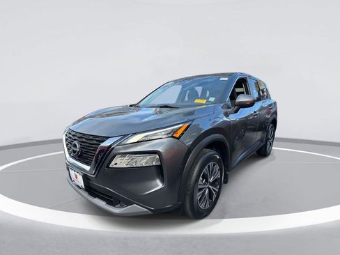 Certified 2022 Nissan Rogue SV image 6
