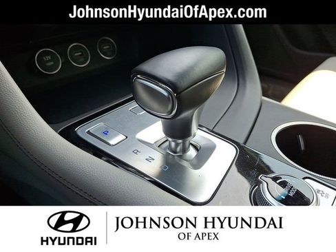 Used 2023 Genesis G70 2.0T AWD/4WD image 14