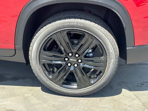 New 2025 GMC Acadia Elevation w/ Elevation Premium Package image 30