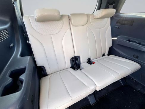 Used 2020 Hyundai Palisade SEL w/ Premium Package FWD image 28