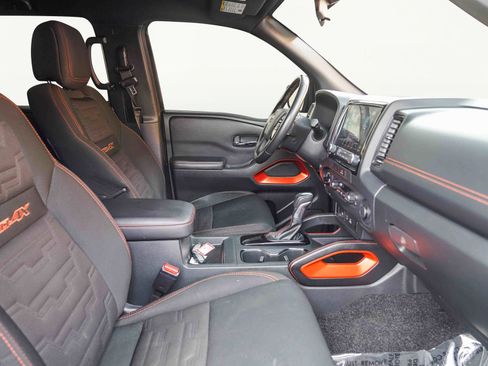 Used 2023 Nissan Frontier PRO-4X w/ Technology Package image 22