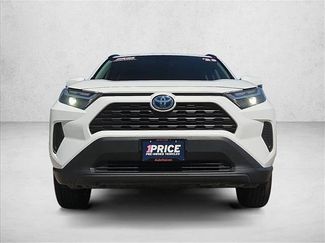 Used 2023 Toyota RAV4 LE AWD/4WD video 2
