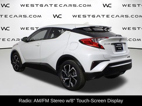 Used 2021 Toyota C-HR XLE image 5