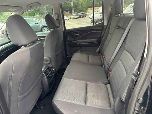 Used 2019 Honda Ridgeline Sport image 17