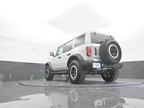 New 2026 Ford Bronco Outer Banks image 36