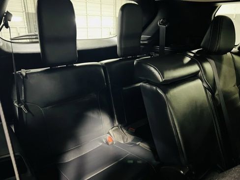 Used 2024 Mitsubishi Outlander SE image 34