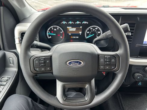 New 2026 Ford F550 4x4 Supercab Super Duty image 32