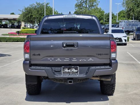 Used 2020 Toyota Tacoma TRD Pro AWD/4WD image 4