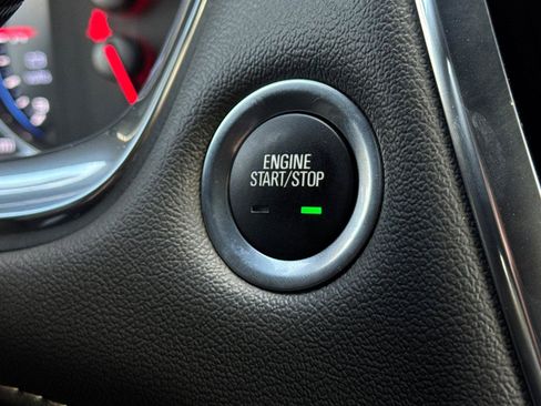 Used 2023 Chevrolet Traverse Premier w/ Redline Edition image 27