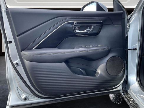 Certified 2025 Acura ADX image 18