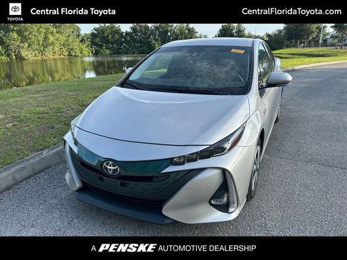 Used 2019 Toyota Prius Prime Advanced FWD image 1