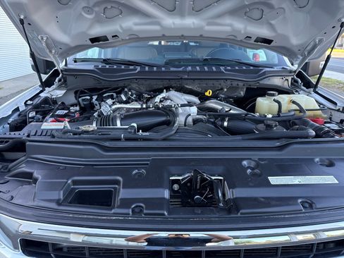 Used 2022 Ford F250 Lariat w/ Lariat Ultimate Package image 22