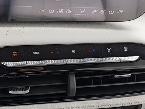 New 2026 Buick Enclave Avenir w/ Super Cruise Package AWD/4WD image 52