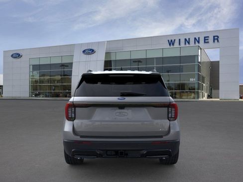 New 2026 Ford Explorer ST-Line w/ ST-Line Street Pack image 5