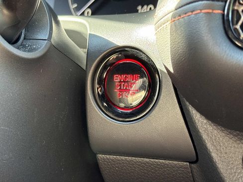Used 2026 Honda HR-V Sport image 15