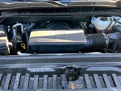 Used 2024 GMC Sierra 1500 AT4X image 31