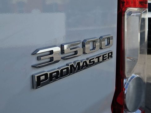Used 2025 RAM ProMaster 3500 w/ Crew Van Package image 13