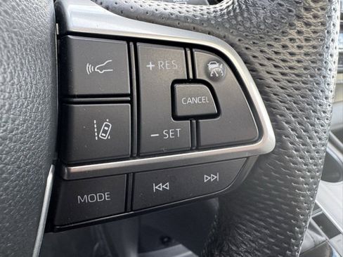 Certified 2023 Toyota Sienna Limited image 28