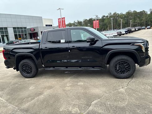 New 2026 Toyota Tundra SR5 AWD/4WD image 8