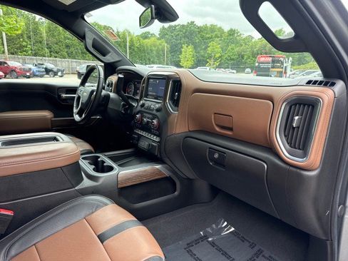 Used 2021 Chevrolet Silverado 1500 High Country w/ Safety Package II AWD/4WD image 49