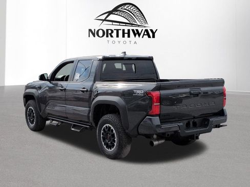 New 2026 Toyota Tacoma TRD Off-Road AWD/4WD image 4