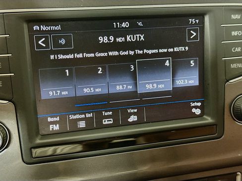 Used 2017 Volkswagen Golf Alltrack SEL AWD/4WD image 17