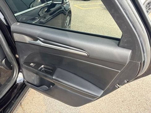Used 2020 Ford Fusion Titanium FWD image 12