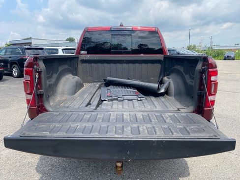 Used 2019 RAM 1500 Laramie image 24