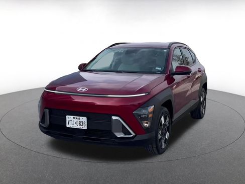 Used 2025 Hyundai Kona SEL image 7