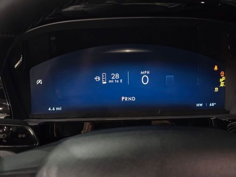 New 2026 Lincoln Corsair Premiere image 22