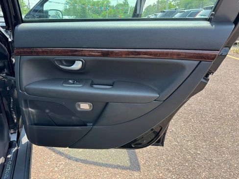 Used 2004 Volvo S80 2.5T AWD/4WD image 11