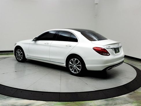 Used 2016 Mercedes-Benz C 300 4MATIC Sedan image 7