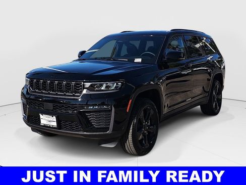 New 2026 Jeep Grand Cherokee L Limited w/ Limited Altitude Package AWD/4WD image 7