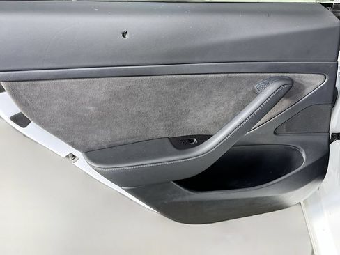 Used 2021 Tesla Model 3 Standard Range Plus RWD image 25
