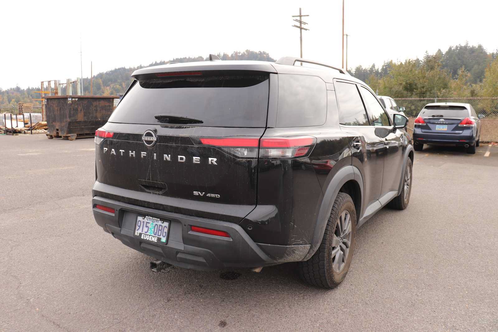 Used 2022 Nissan Pathfinder SV AWD/4WD image 5