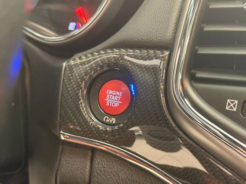 Used 2017 Jeep Grand Cherokee SRT AWD/4WD image 30