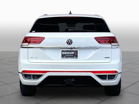 Used 2023 Volkswagen Atlas Cross Sport SEL Premium R-Line AWD/4WD image 5