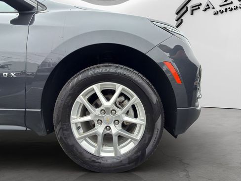 Used 2022 Chevrolet Equinox LS AWD/4WD image 26