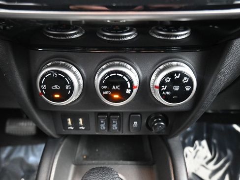 Used 2024 Mitsubishi Outlander Sport SE image 28