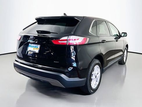Used 2024 Ford Edge SEL image 8