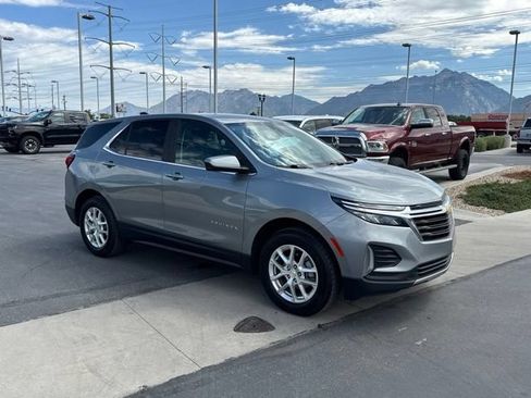 Certified 2024 Chevrolet Equinox LT AWD/4WD image 4