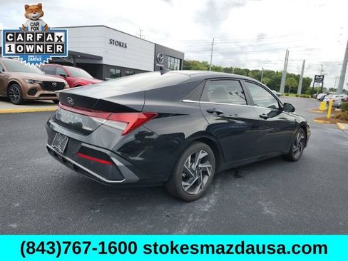 Used 2024 Hyundai Elantra Limited FWD image 4