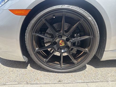 Used 2024 Porsche 718 Cayman GTS image 10