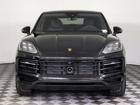 New 2026 Porsche Cayenne Coupe image 10