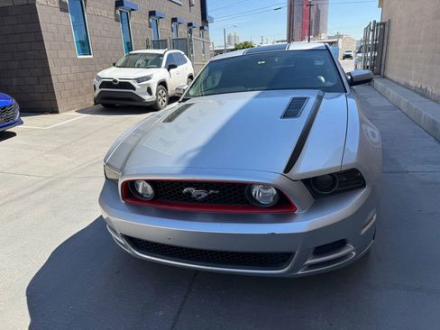 Used 2013 Ford Mustang GT Premium w/ GT Coupe Accessory Pkg 5 image 7