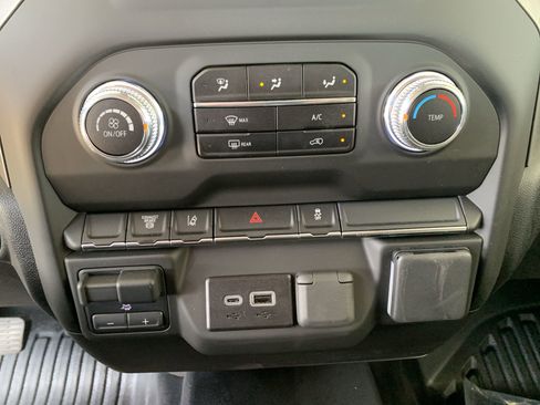 New 2025 GMC Sierra 3500 Pro w/ Convenience Package image 30