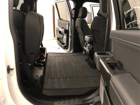 Used 2022 Ford F150 XLT w/ Equipment Group 302A High image 35