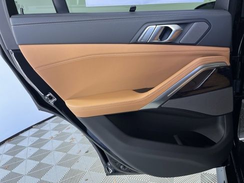 New 2026 BMW X6 M60i w/ Climate Comfort Package image 20