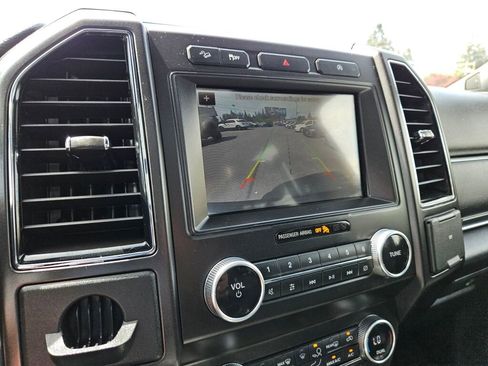 Used 2019 Ford Expedition Max Limited AWD/4WD image 30